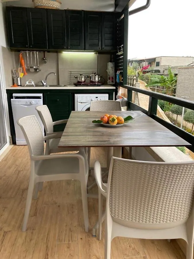 Aldi'S Guest House Vlore Apartment