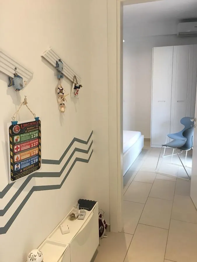 Aldi'S Guest House Vlore 0*,
