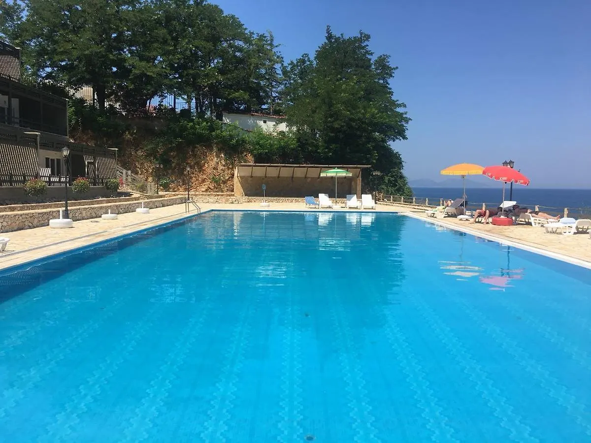 Aldi'S Guest House Vlore 0*,